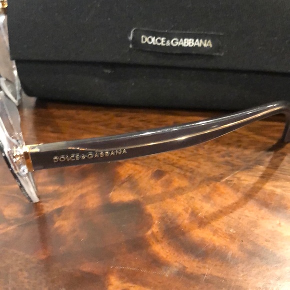 Glasses - Picture 3 of 3